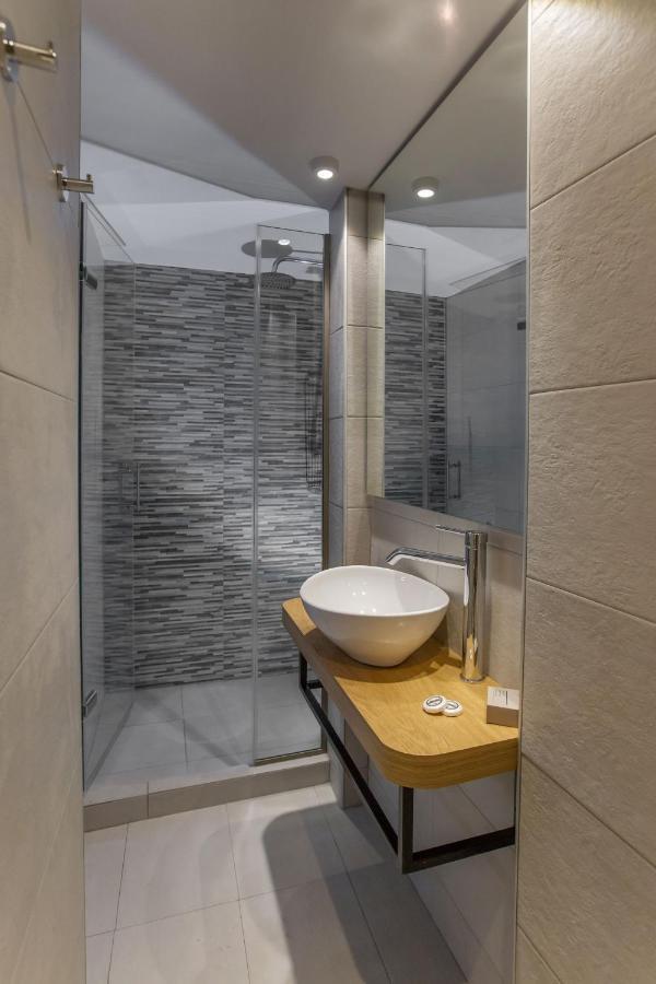 Cozy Apartment In Syntagma-Plaka By Ghh Афины Экстерьер фото